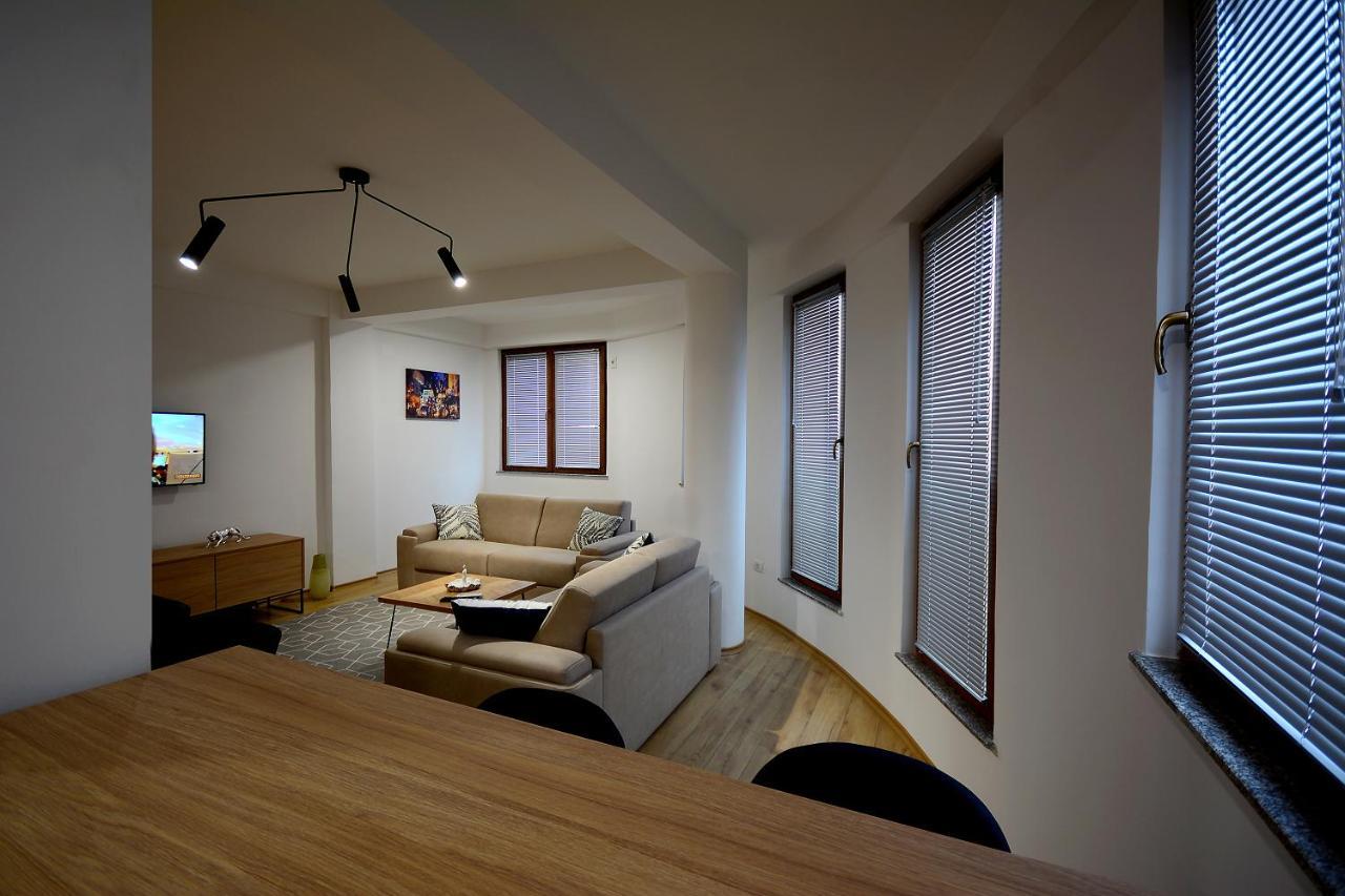 Central Apartments In Skopje City Center 외부 사진